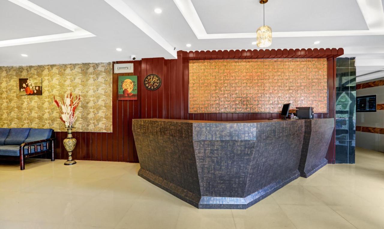 Itsy Hotels Regalia Grand, 500 Mtrs From Madikeri Fort Exterior photo